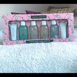 Body wash & lotion set